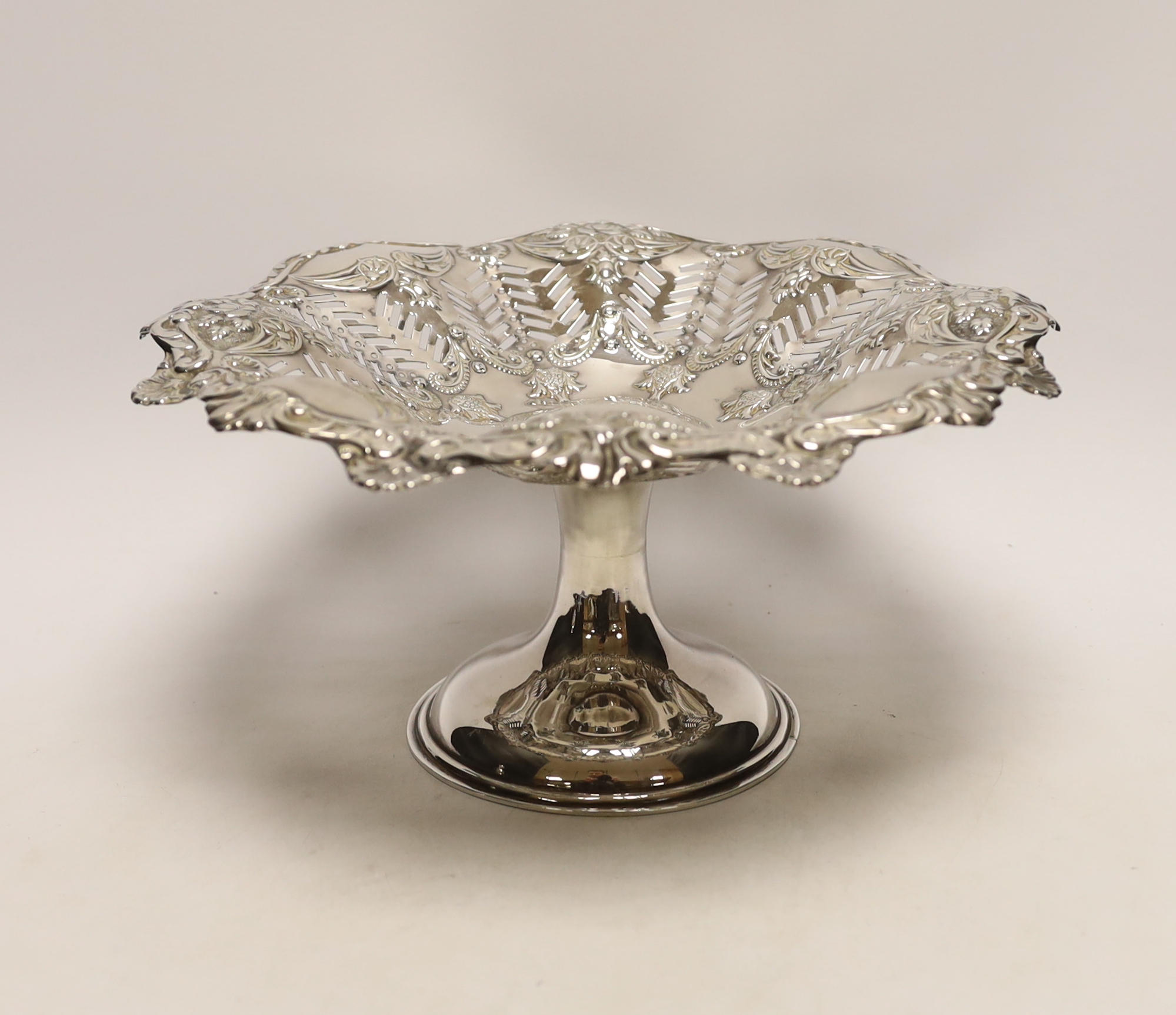 An Edwardian pieced silver pierced pedestal bowl, with wavy border, by S. Glass, Birmingham, 1902, diameter 28.5cm, 15.8oz.